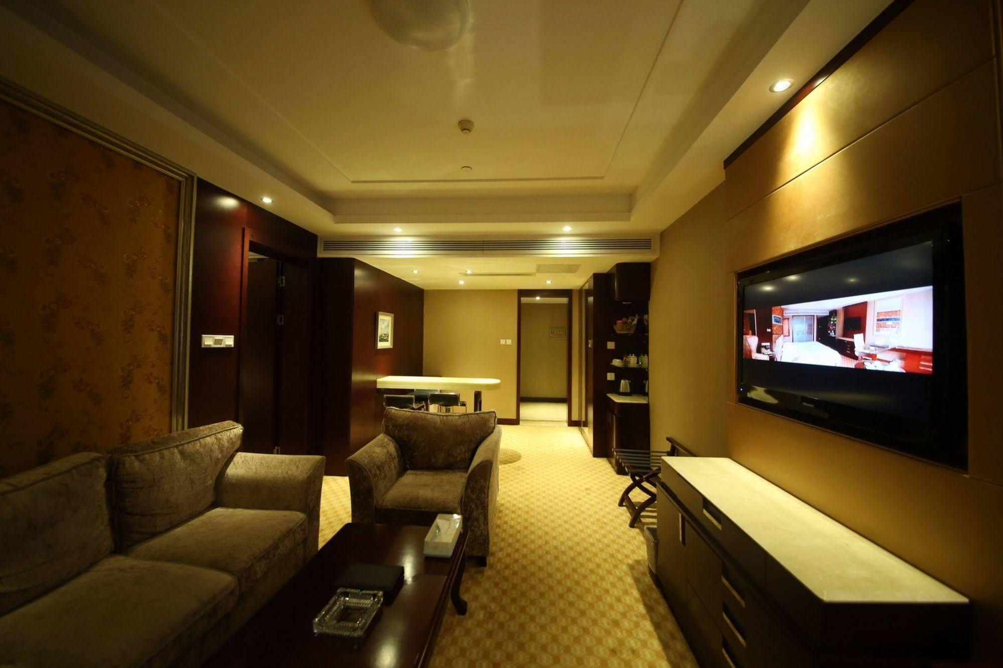 Yantai Asia Hotel מראה חיצוני תמונה