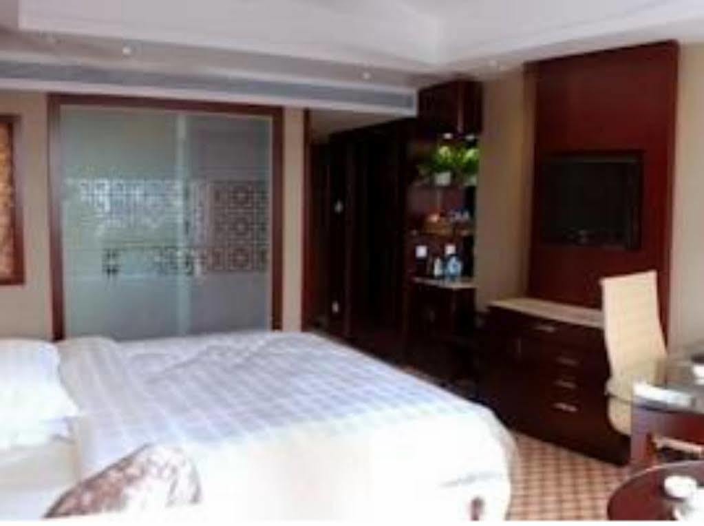 Yantai Asia Hotel מראה חיצוני תמונה