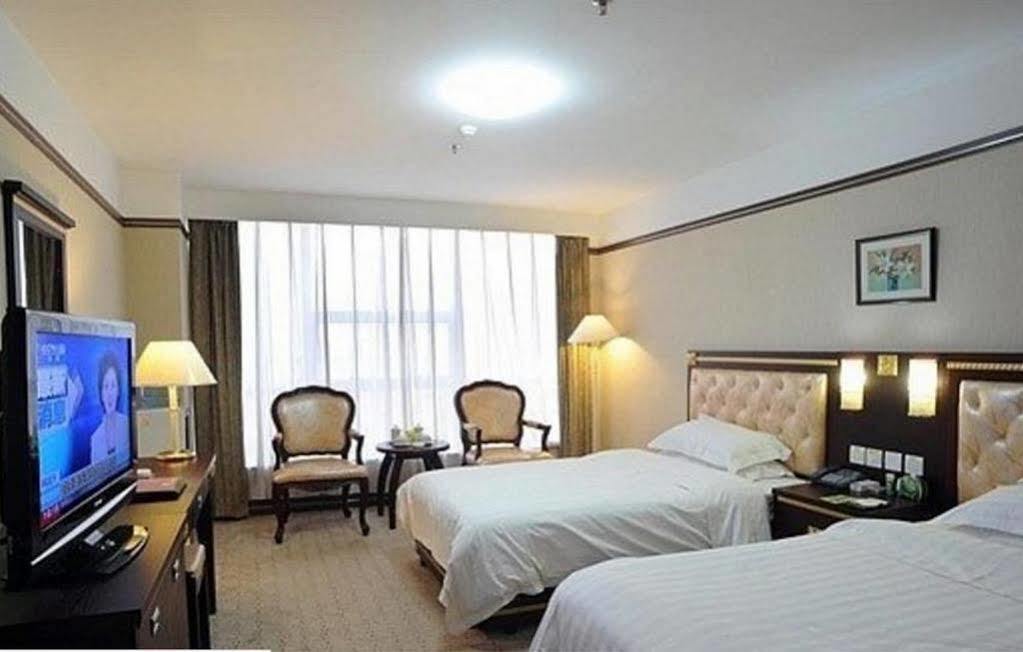 Yantai Asia Hotel מראה חיצוני תמונה
